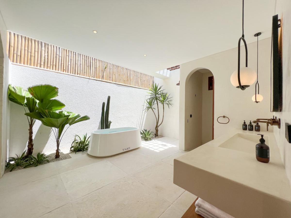 Breathe Boutique Suites Uluwatu Extérieur photo